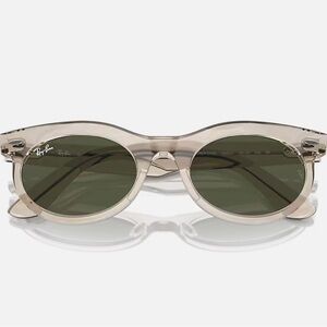Ray-Ban Changement ovale Wayfarer sunglasses